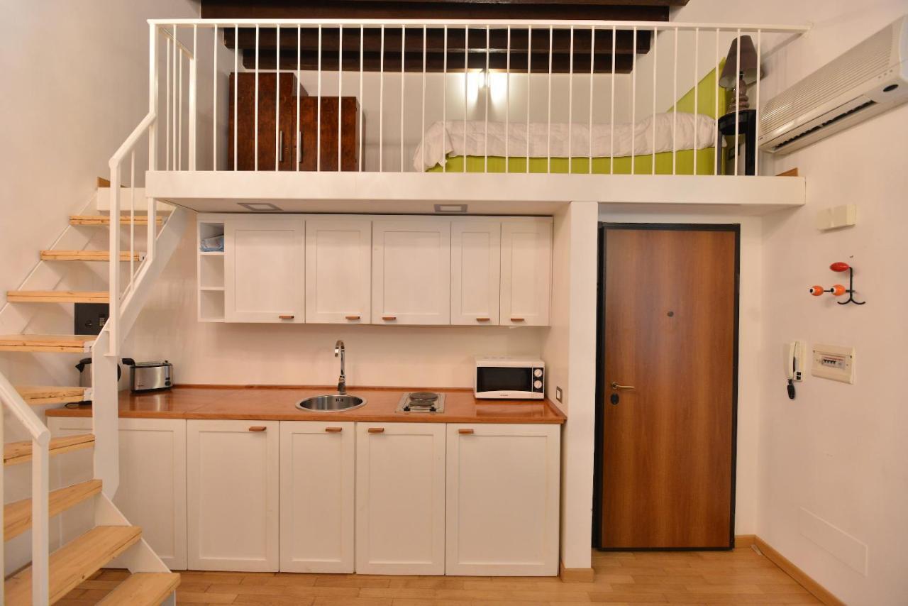 Izzhome City Center Cozy Cagliari Extérieur photo