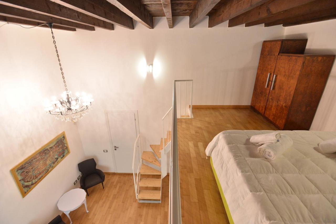 Izzhome City Center Cozy Cagliari Extérieur photo